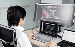 赣州 ,php声明和调用变量的符号是什么？